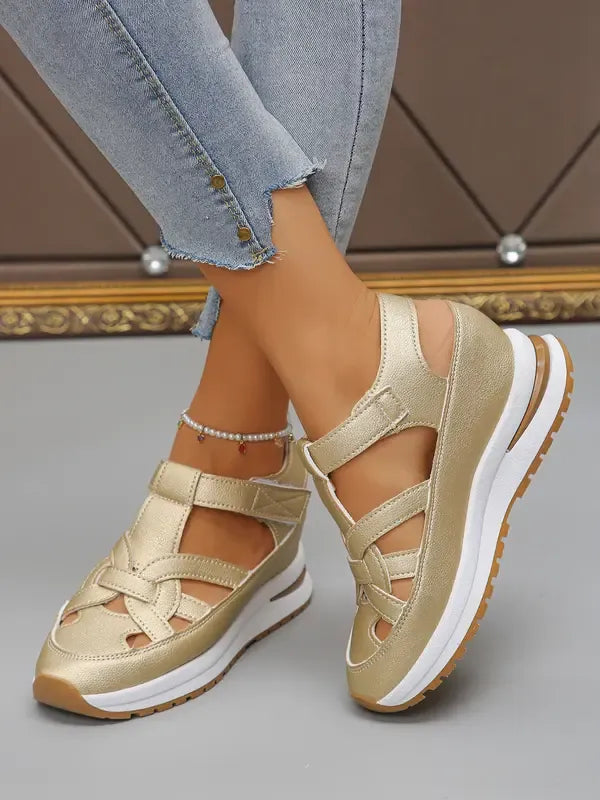 Sandali con zeppa confortevoli con chiusura in velcro per donne