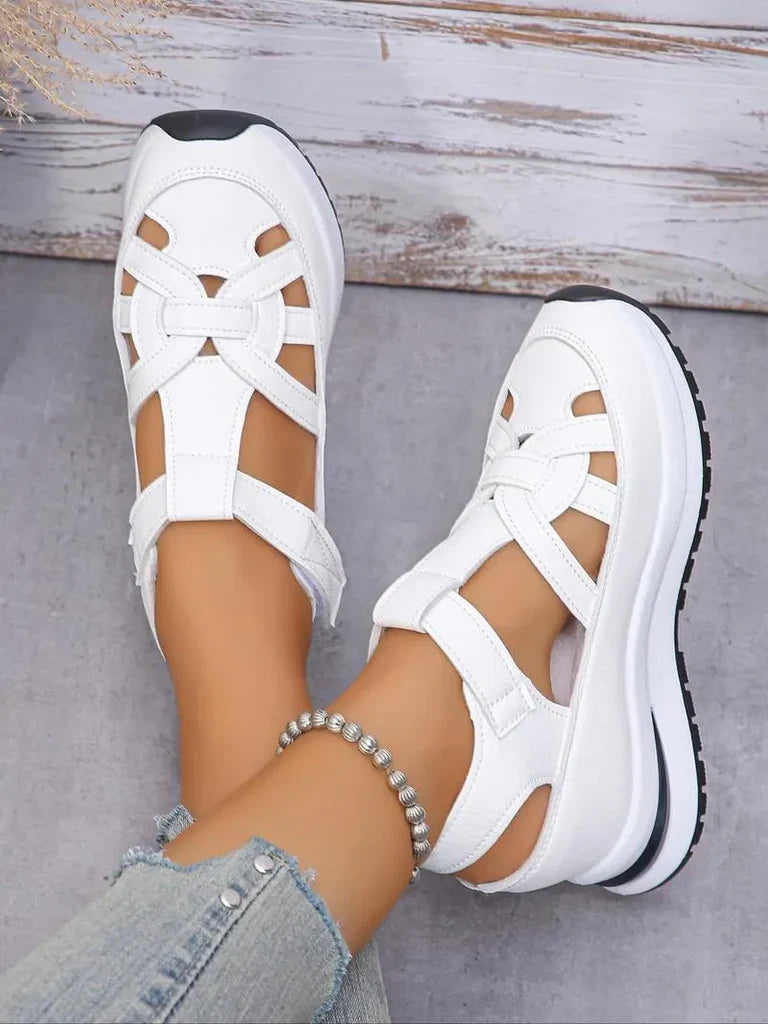 Sandali con zeppa confortevoli con chiusura in velcro per donne