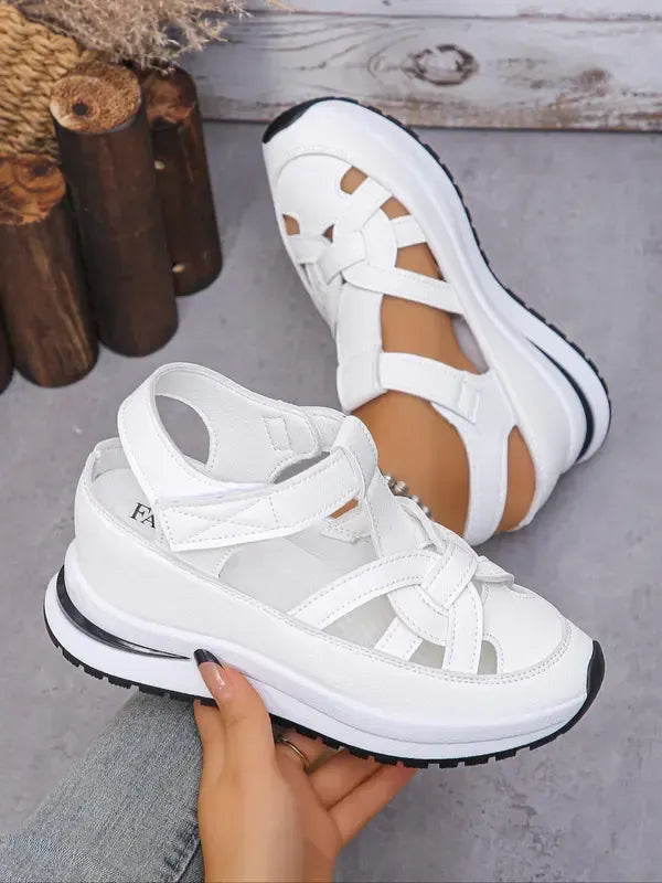 Sandali con zeppa confortevoli con chiusura in velcro per donne