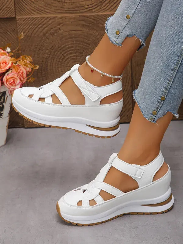 Sandali con zeppa confortevoli con chiusura in velcro per donne